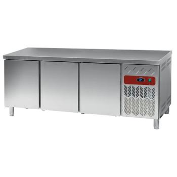 DP202/PC-R2 (23) Konditorei-Bäckerei Kühltisch, Umluft, 3 Türen EN 600x400, 550 Liter