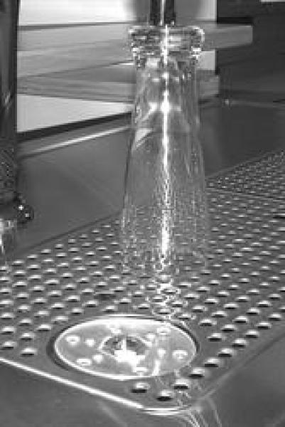 497005 (25) K Gläserdusche